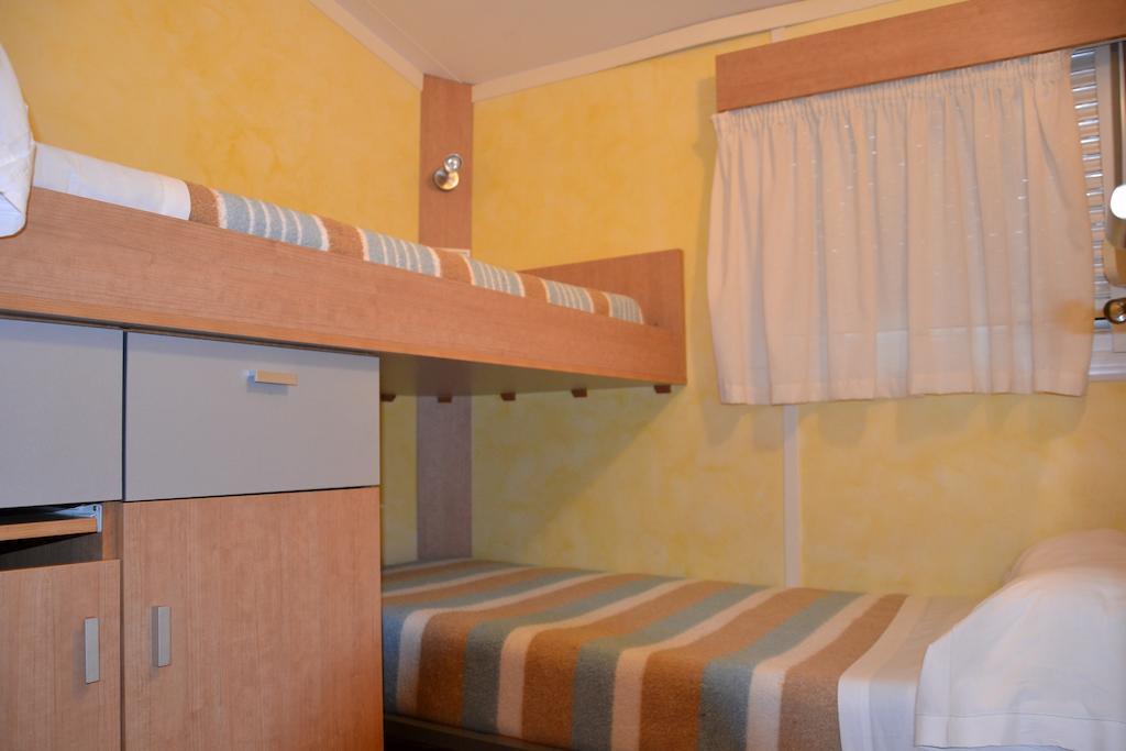 Camping Fuentes Blancas Burgos Exterior foto