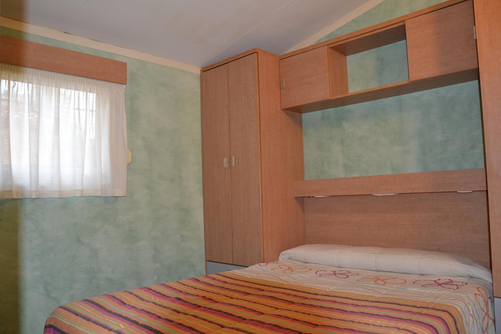 Camping Fuentes Blancas Burgos Exterior foto