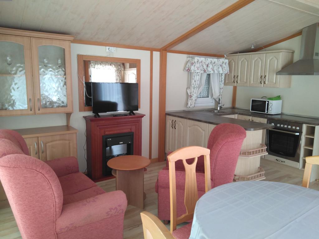 Camping Fuentes Blancas Burgos Exterior foto