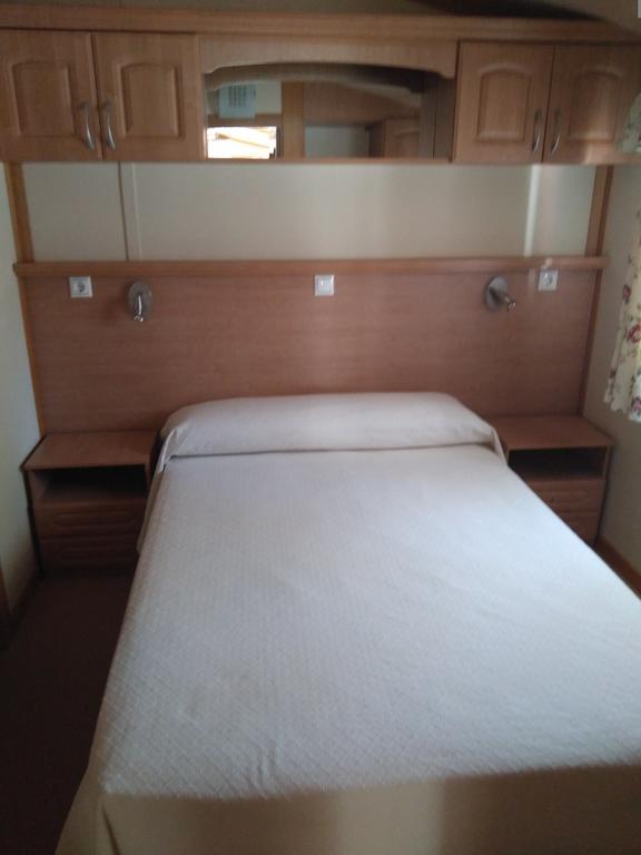 Camping Fuentes Blancas Burgos Exterior foto